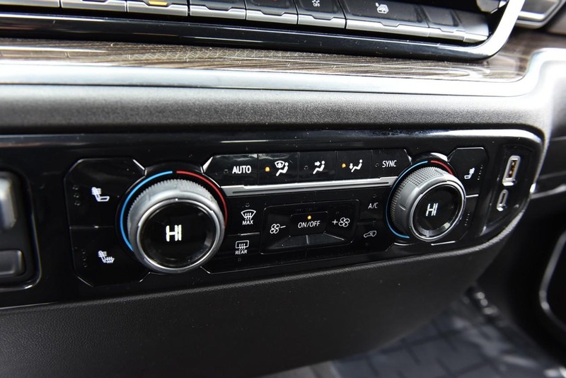 Chevrolet Silverado 1500 Vehicle Image 14