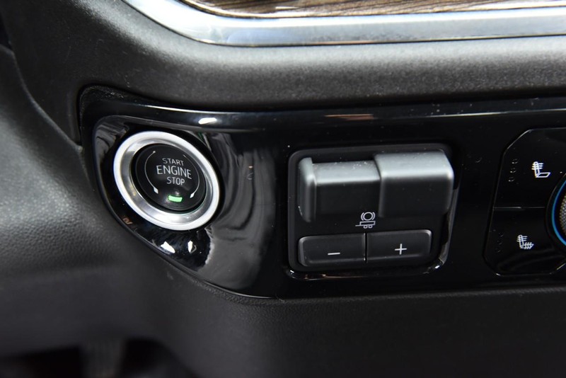 Chevrolet Silverado 1500 Vehicle Image 15