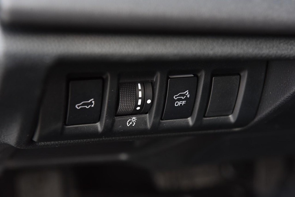 Subaru Outback Vehicle Full-screen Gallery Image 12