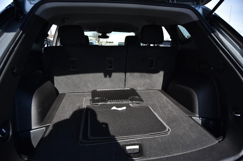 Chevrolet Blazer Vehicle Full-screen Gallery Image 22