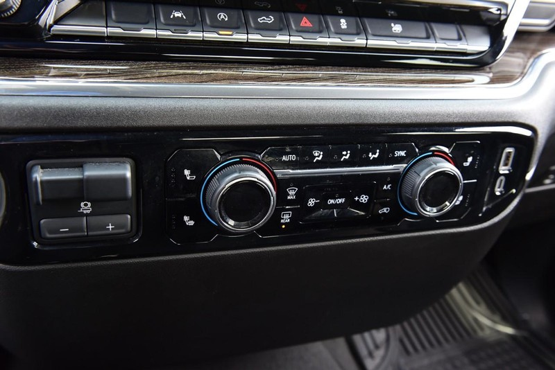 Chevrolet Silverado 1500 Vehicle Image 15