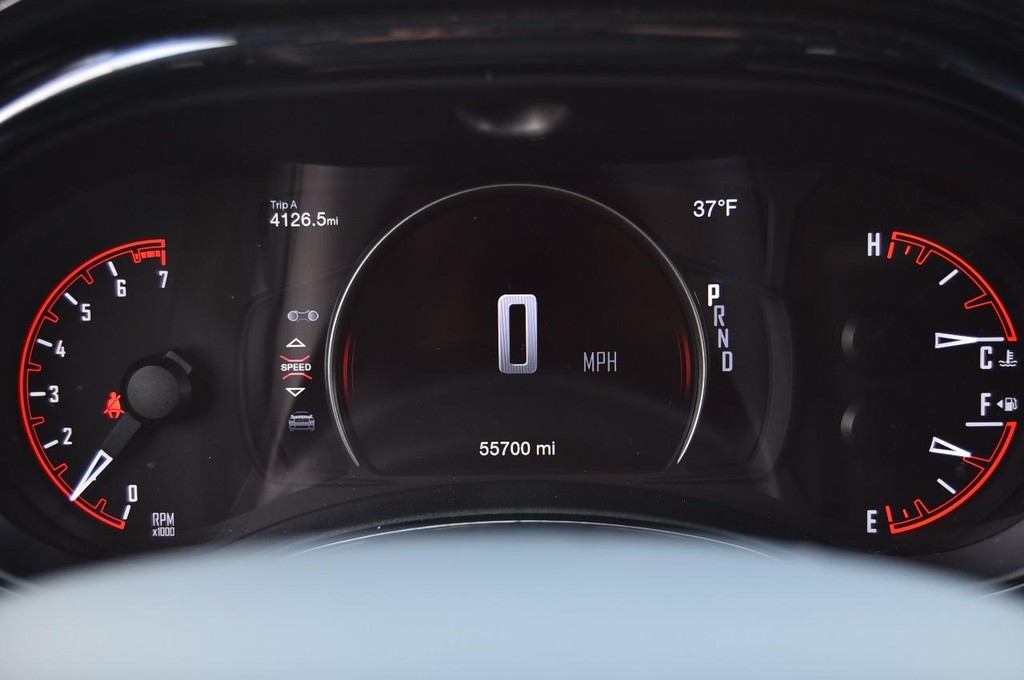 Dodge Durango Vehicle Full-screen Gallery Image 13