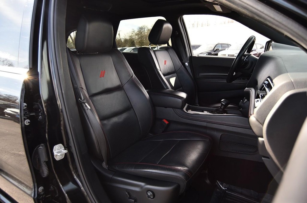 Dodge Durango Vehicle Full-screen Gallery Image 21