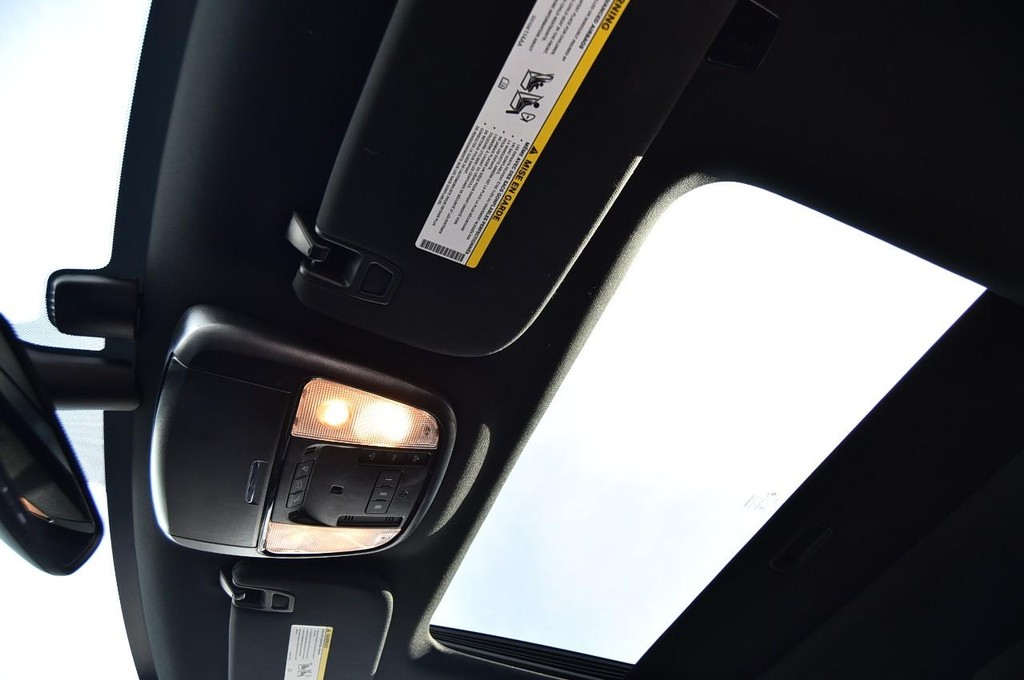 Dodge Durango Vehicle Full-screen Gallery Image 22