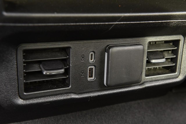 GMC Sierra 1500 Vehicle Image 22