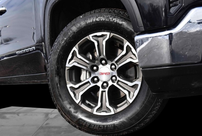 GMC Sierra 1500 Vehicle Image 03