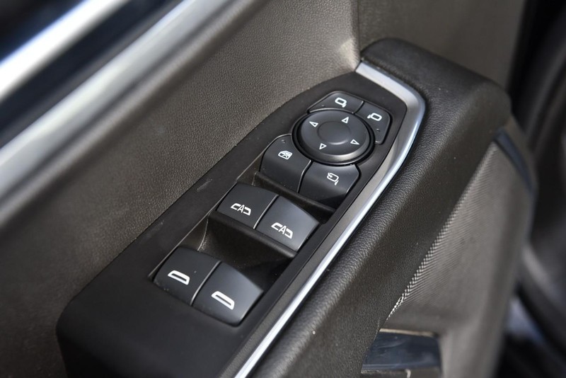 GMC Sierra 1500 Vehicle Image 09