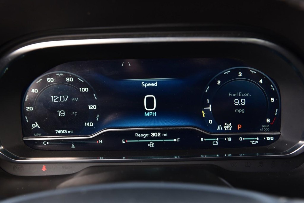 Chevrolet Tahoe Vehicle Full-screen Gallery Image 11