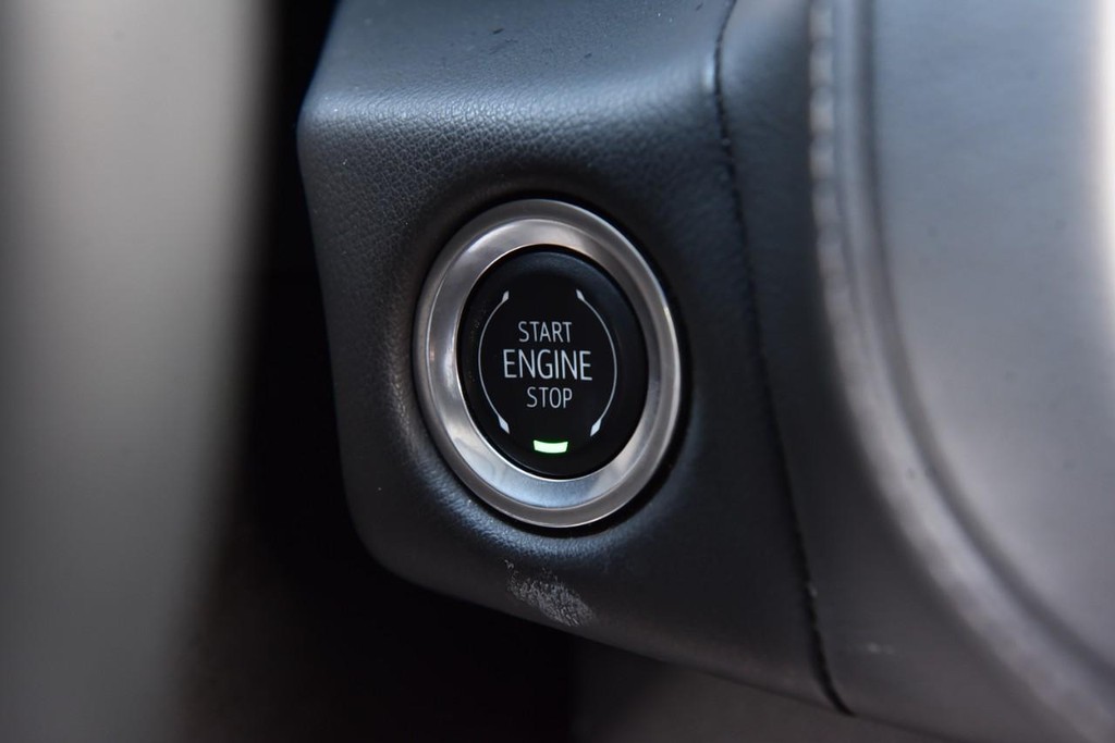 Chevrolet Tahoe Vehicle Full-screen Gallery Image 18