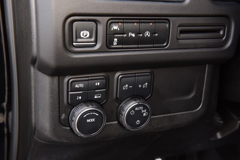 Chevrolet Tahoe Vehicle Image 10