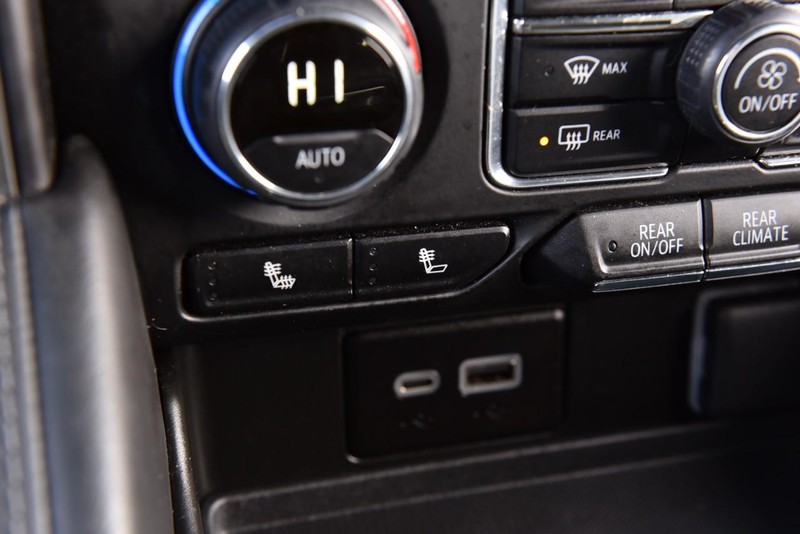 Chevrolet Tahoe Vehicle Image 16