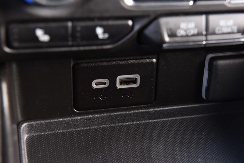 Chevrolet Tahoe Vehicle Image 17