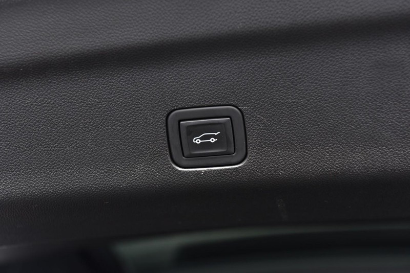 Chevrolet Tahoe Vehicle Image 26