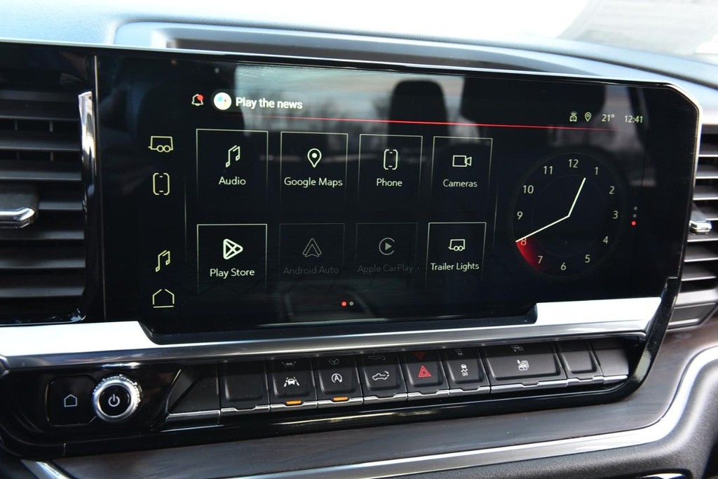 GMC Sierra 1500 Vehicle Full-screen Gallery Image 14