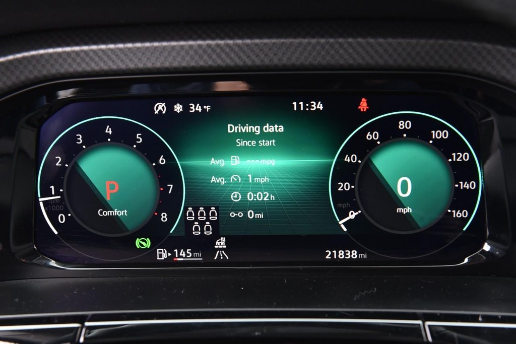 Volkswagen Atlas Vehicle Full-screen Gallery Image 12