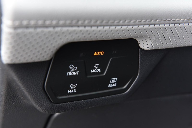 Volkswagen Atlas Vehicle Image 11