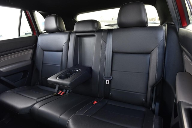 Volkswagen Atlas Cross Sport Vehicle Image 22