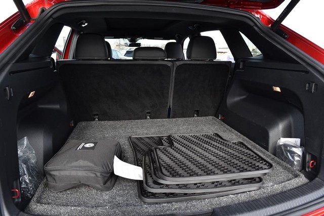 Volkswagen Atlas Cross Sport Vehicle Image 25