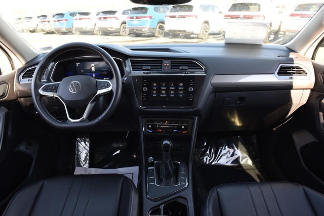 Volkswagen Tiguan Vehicle Image 07