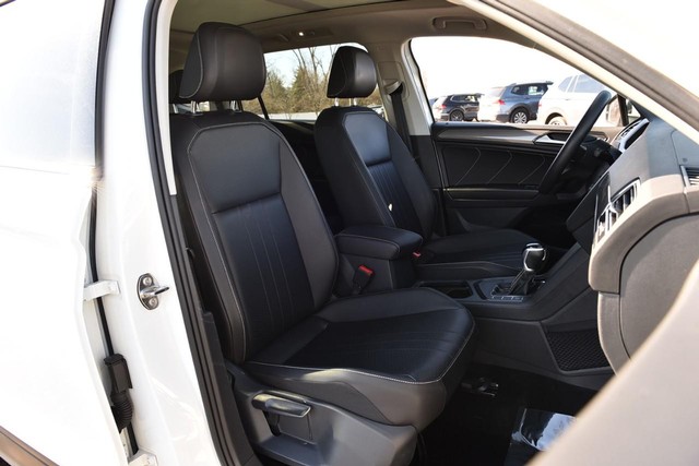Volkswagen Tiguan Vehicle Image 20