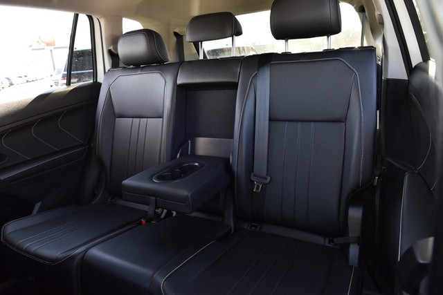 Volkswagen Tiguan Vehicle Image 22