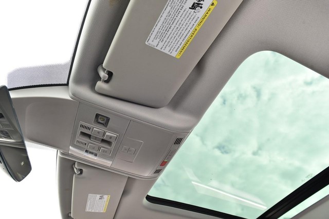 Volkswagen Tiguan Vehicle Image 20