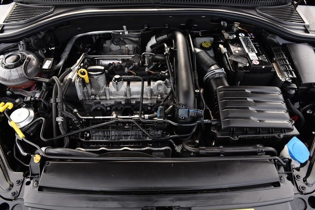 Volkswagen Jetta Vehicle Image 26