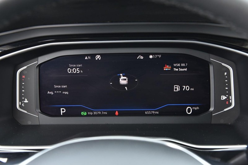 Volkswagen Jetta Vehicle Image 12