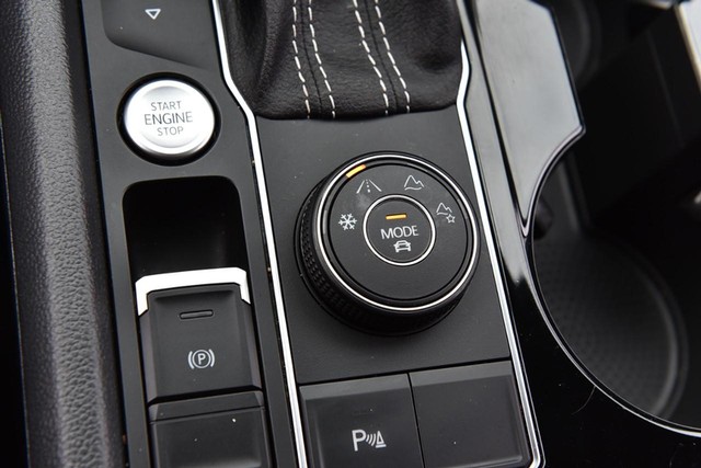 Volkswagen Atlas Vehicle Image 15