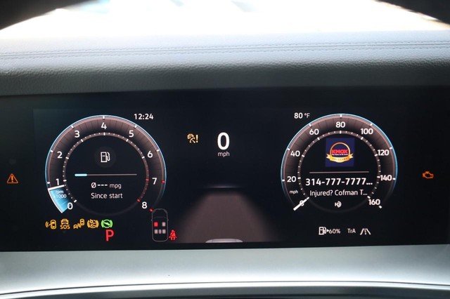 Volkswagen Tiguan Vehicle Image 14