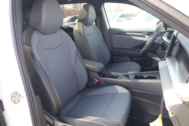 Volkswagen Tiguan Vehicle Image 19