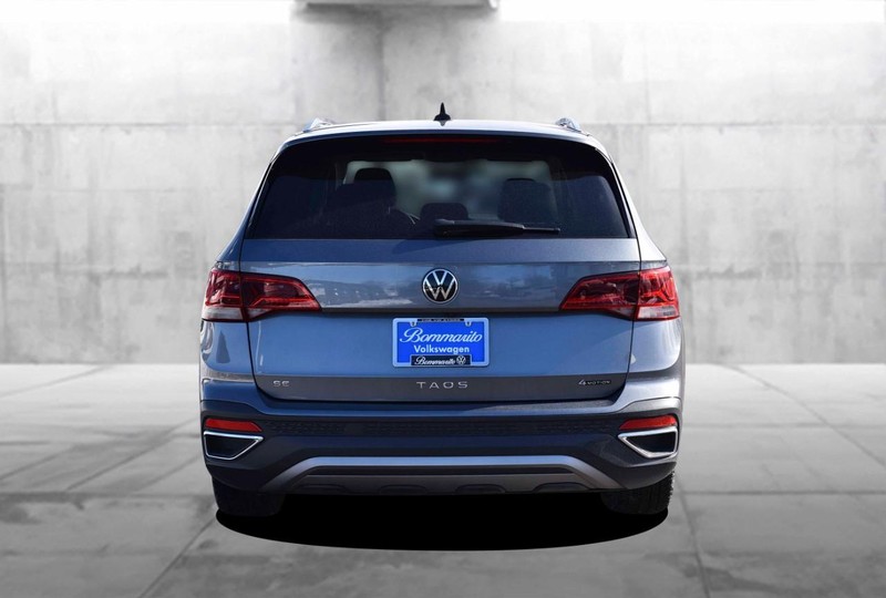 Volkswagen Taos Vehicle Image 06