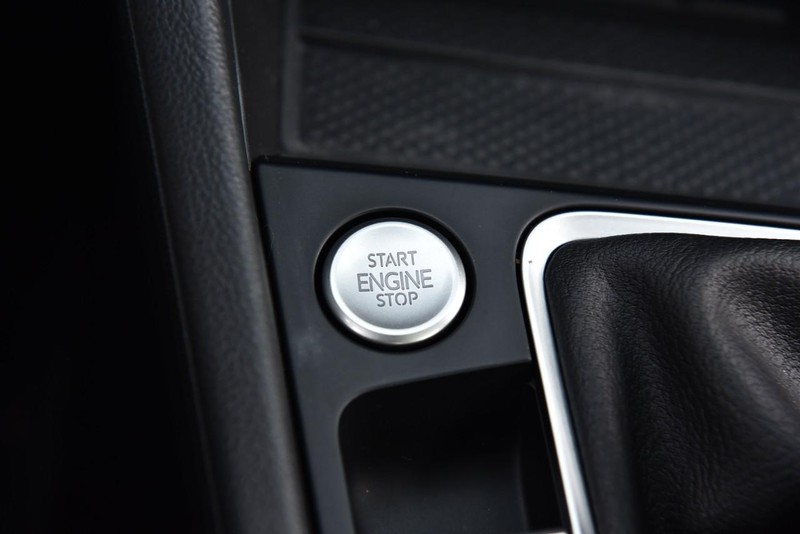 Volkswagen Jetta Vehicle Image 17