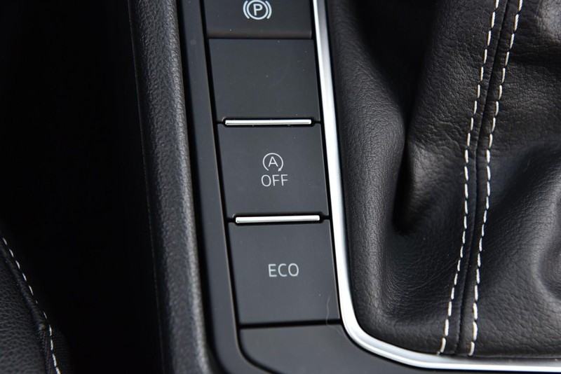 Volkswagen Jetta Vehicle Image 18