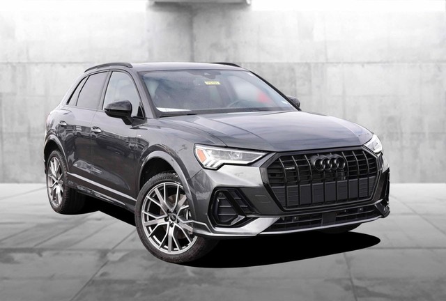 Audi Q3 Vehicle Image 02