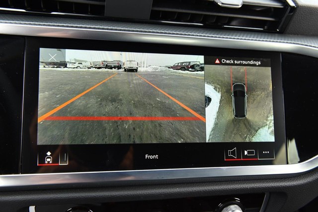 Audi Q3 Vehicle Image 15