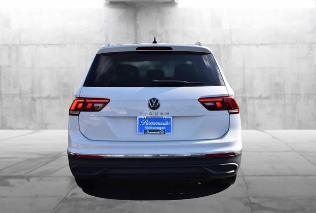 Volkswagen Tiguan Vehicle Image 06