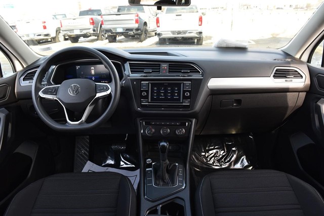 Volkswagen Tiguan Vehicle Image 07