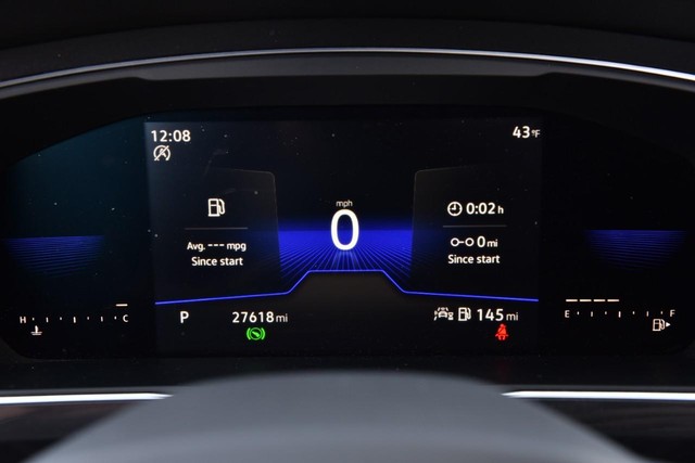 Volkswagen Tiguan Vehicle Image 11