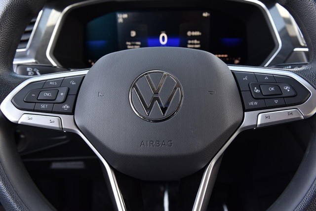 Volkswagen Tiguan Vehicle Image 17