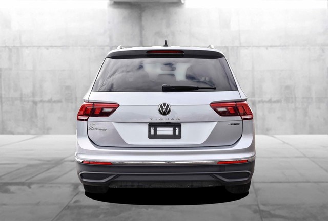 Volkswagen Tiguan Vehicle Image 06