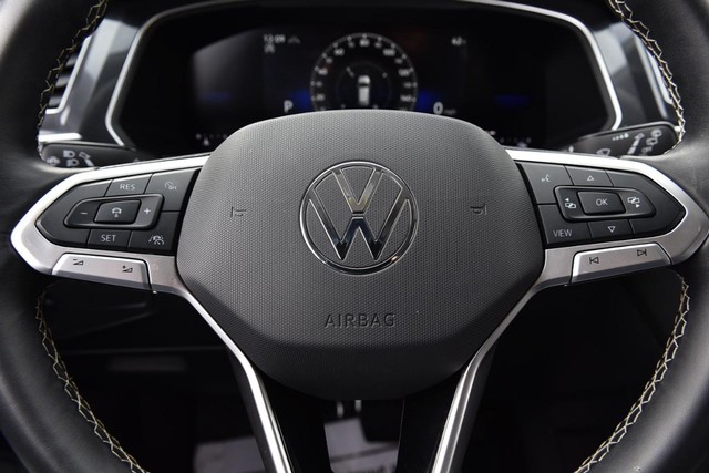 Volkswagen Tiguan Vehicle Image 19