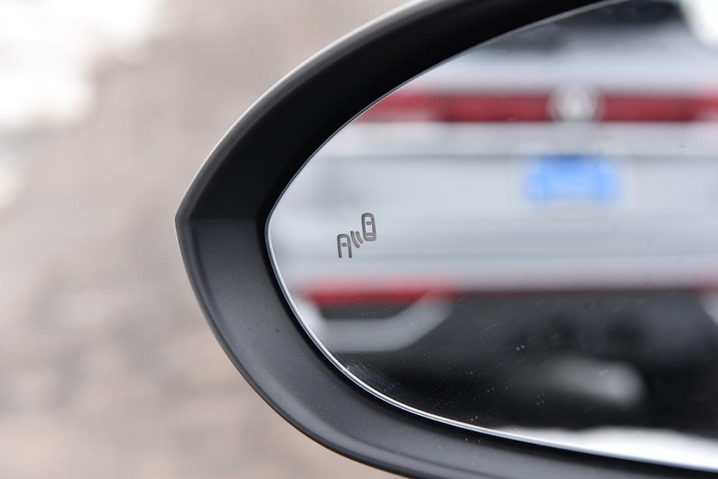 Volkswagen Jetta Vehicle Full-screen Gallery Image 10