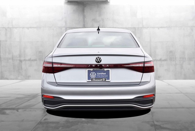 Volkswagen Jetta Vehicle Image 06