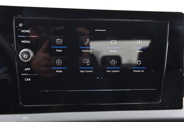 Volkswagen Jetta Vehicle Image 15