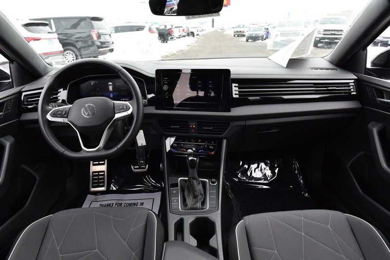 Volkswagen Jetta Vehicle Image 07