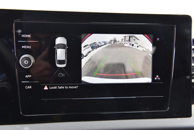 Volkswagen Jetta Vehicle Image 14