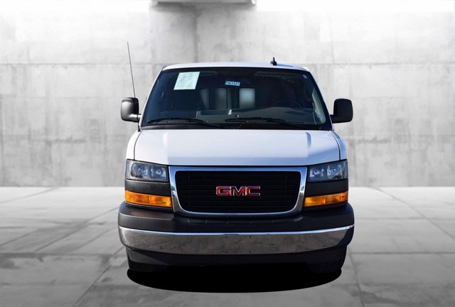 GMC Savana Cargo Van Vehicle Image 04