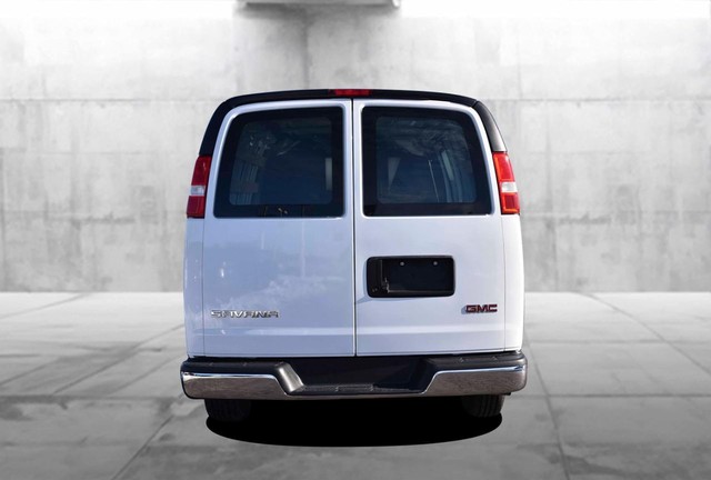 GMC Savana Cargo Van Vehicle Image 06