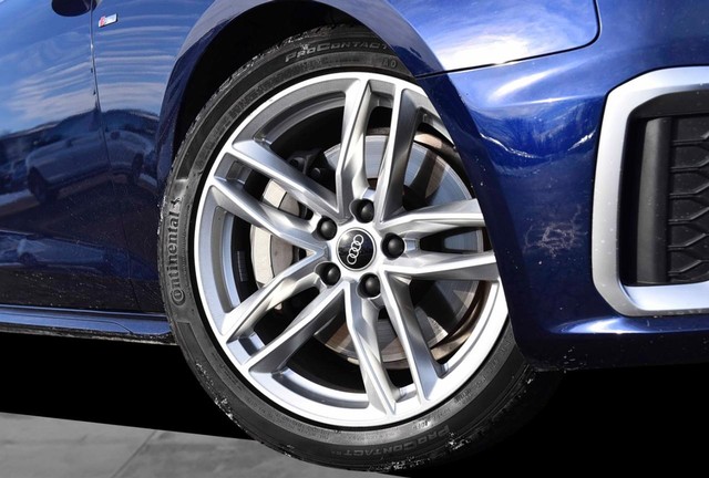 Audi A4 Sedan Vehicle Image 03